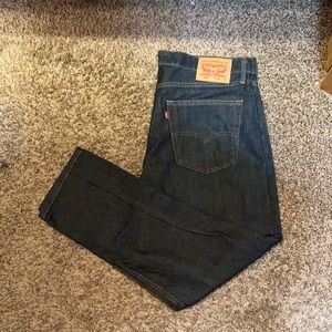 Levi’s 502 Jeans